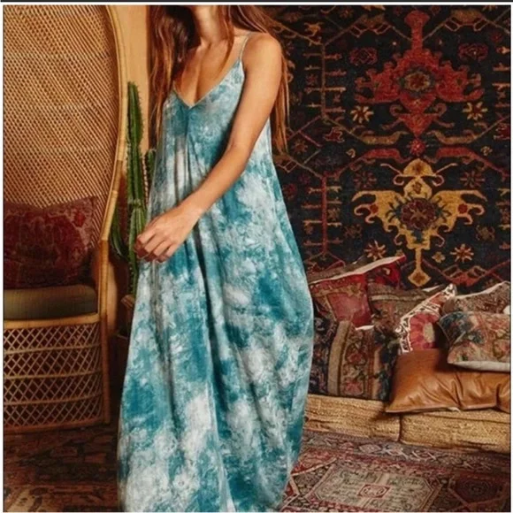 Tie Dye Sleeveless Maxi Dress - Picture 1 of 4